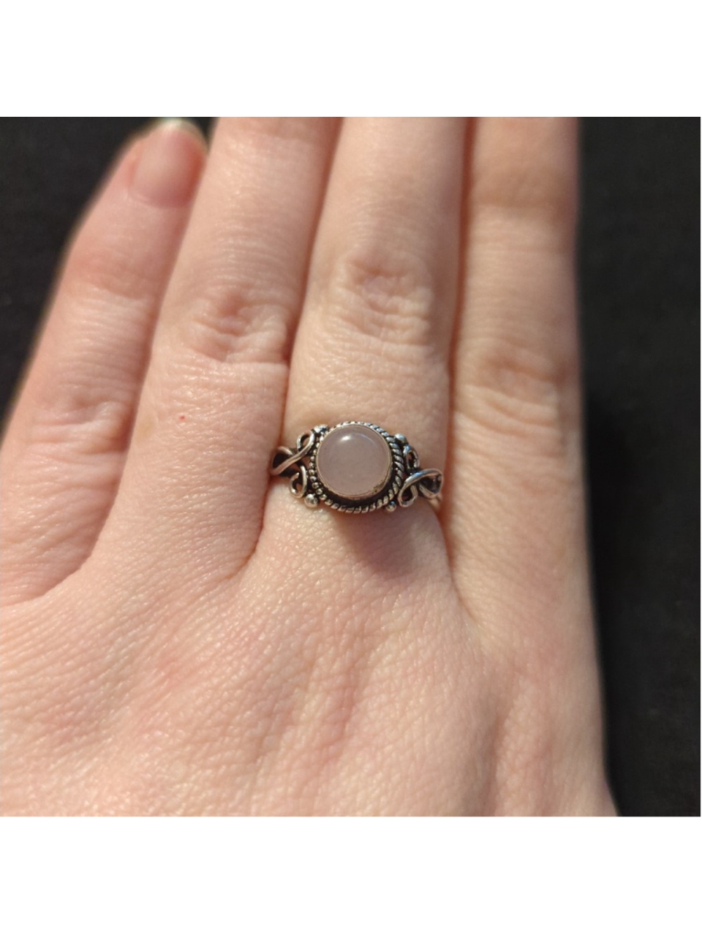 Silver Plated Pink Rose Quartz Gemstone Dainty Statement Ring - size 8.5
